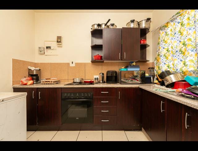 2 BEDROOM APARTMENT RENTED IN HADDON